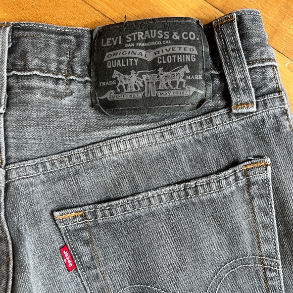 Grey low boot cut Levi’s - Picture 3 of 7